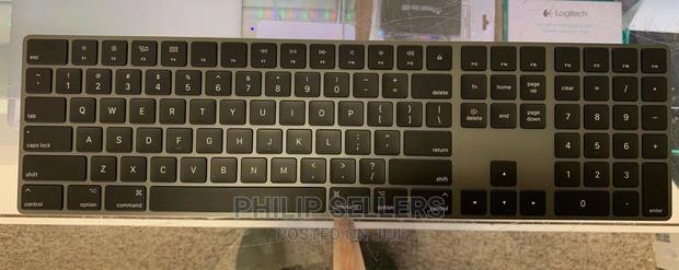 Space Gray Finish Magic Keyboard With Numeric Keypad Featu - main view