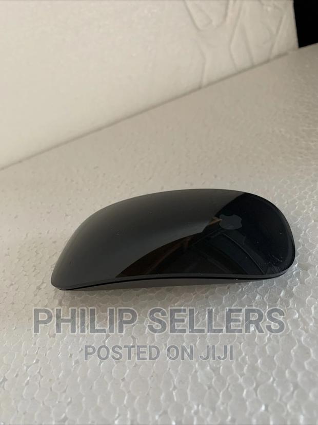 Space Gray Finish Magic Keyboard With Numeric Keypad Featu - thumbnail 3