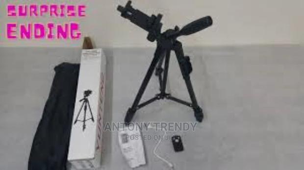 YUNTENG VCT-5208 Tripod With Bluetooth Remote 3 Tripod - main view