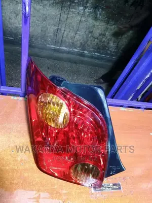 Toyota Ist 2003/04 Old Model Rear Lamp, Ex Japan Parts