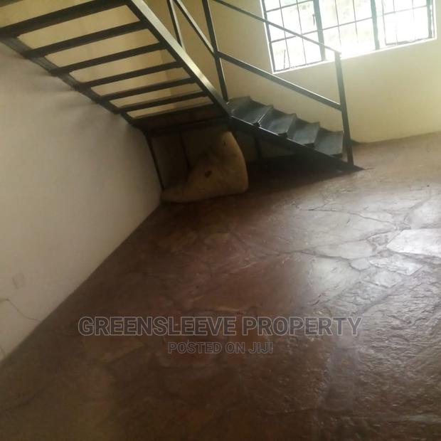 2 Bedroom Cottage - thumbnail 6