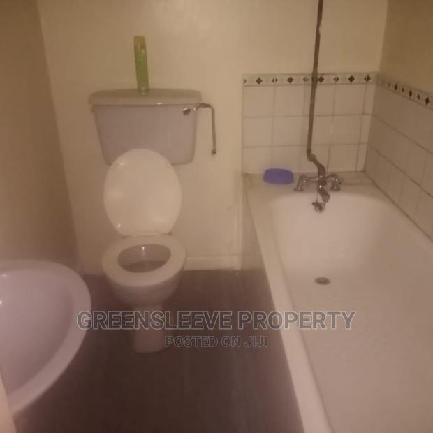 2 Bedroom Cottage - thumbnail 8