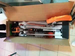 Dera Hedge Trimmer/Twig Trimmer - thumbnail 2