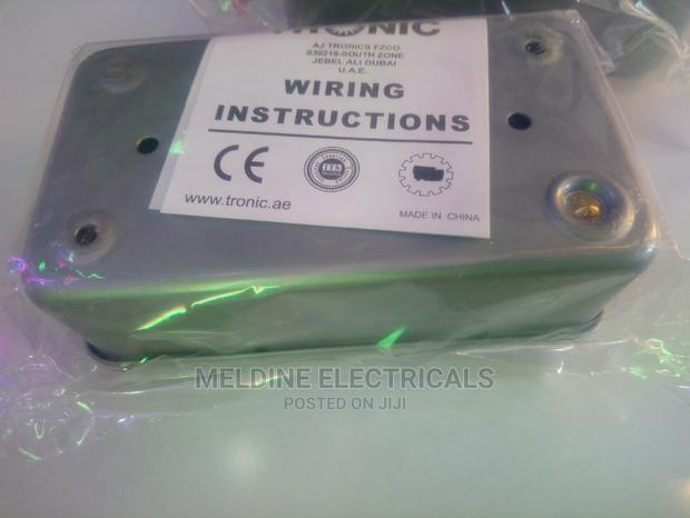 13A Twin Metal Socket - thumbnail 3