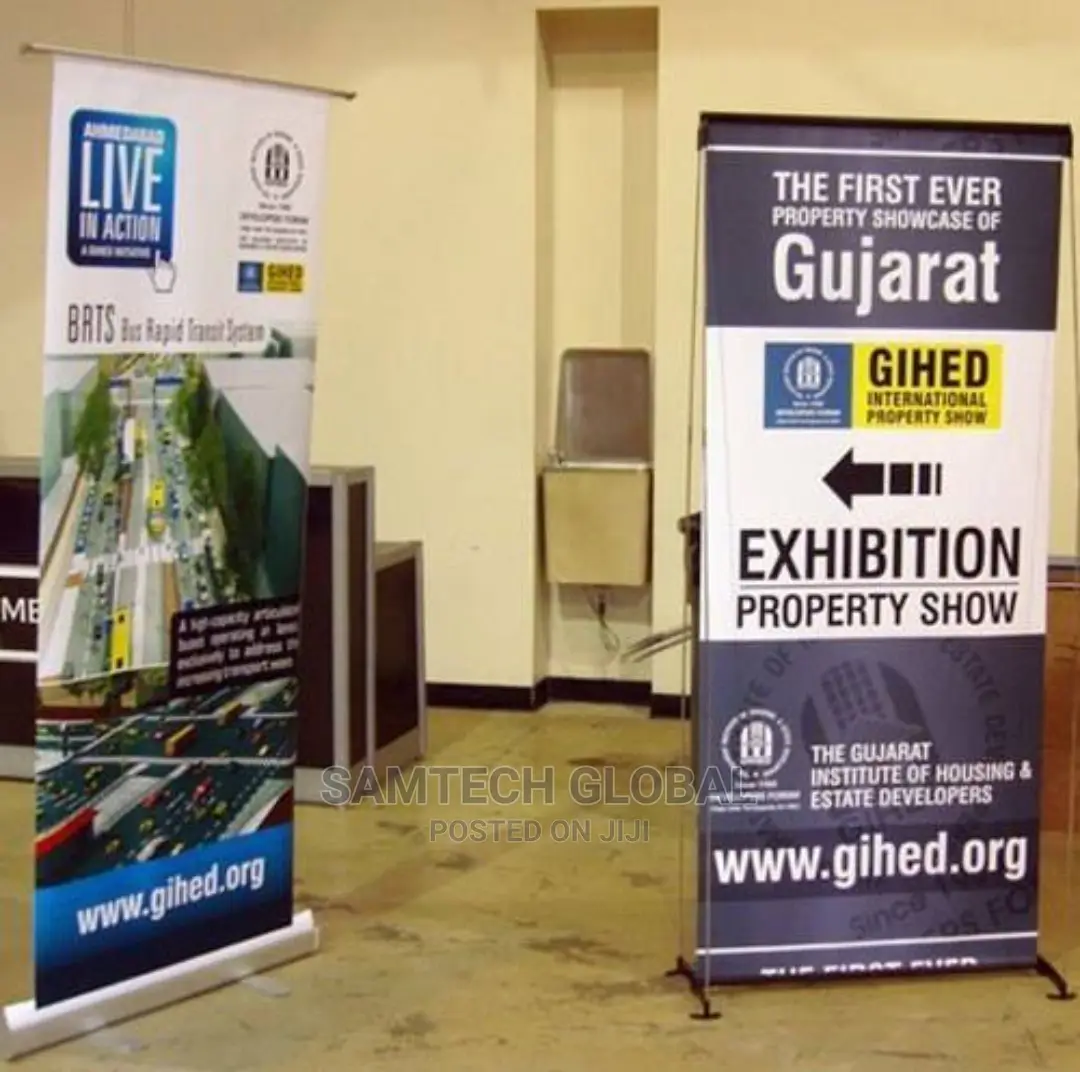 Elegant Roll Up Banner Making