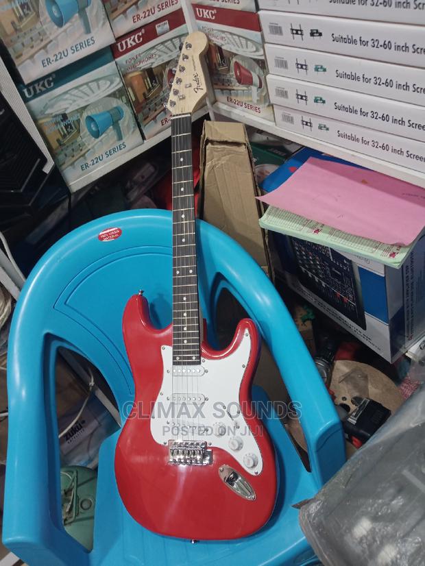 Electric Solo Guitar Fender
