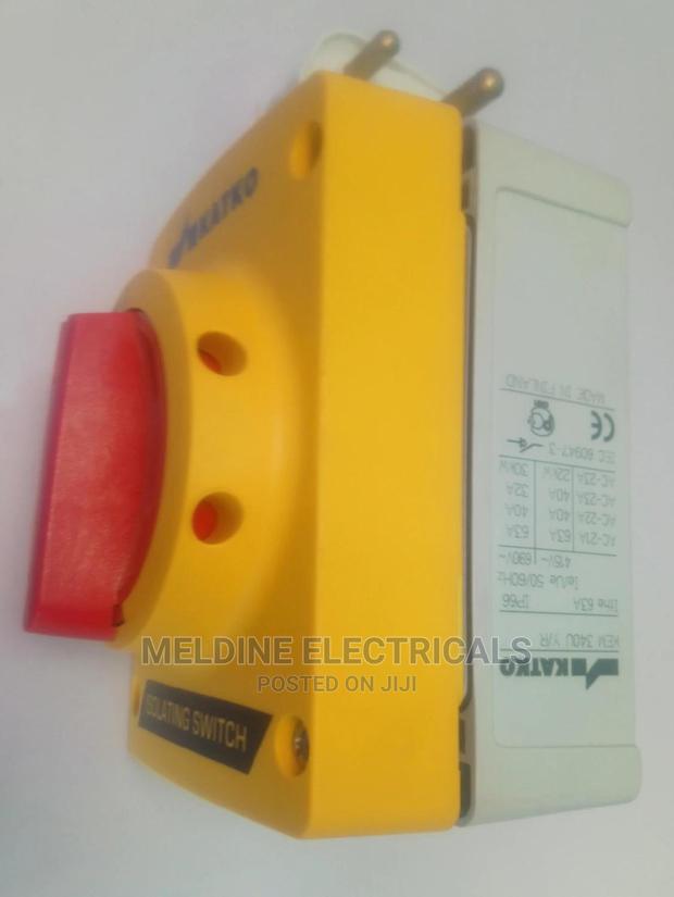 63A Isolator Kato - thumbnail 2