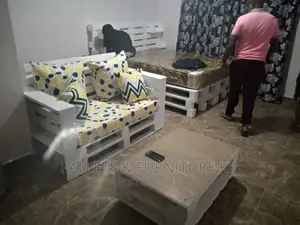2 Seater Pallet Sofa