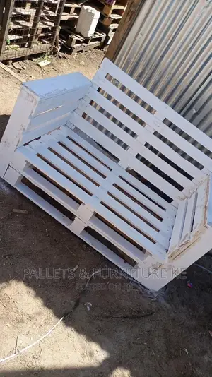 2 Seater Pallet Sofa