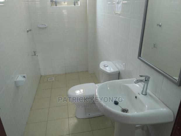 Exactive 3bedroomed Apartments to Let - thumbnail 5
