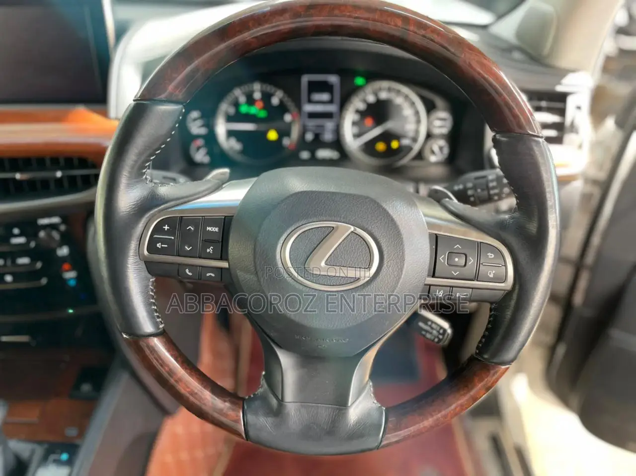 Lexus LX 2016 570 Base White