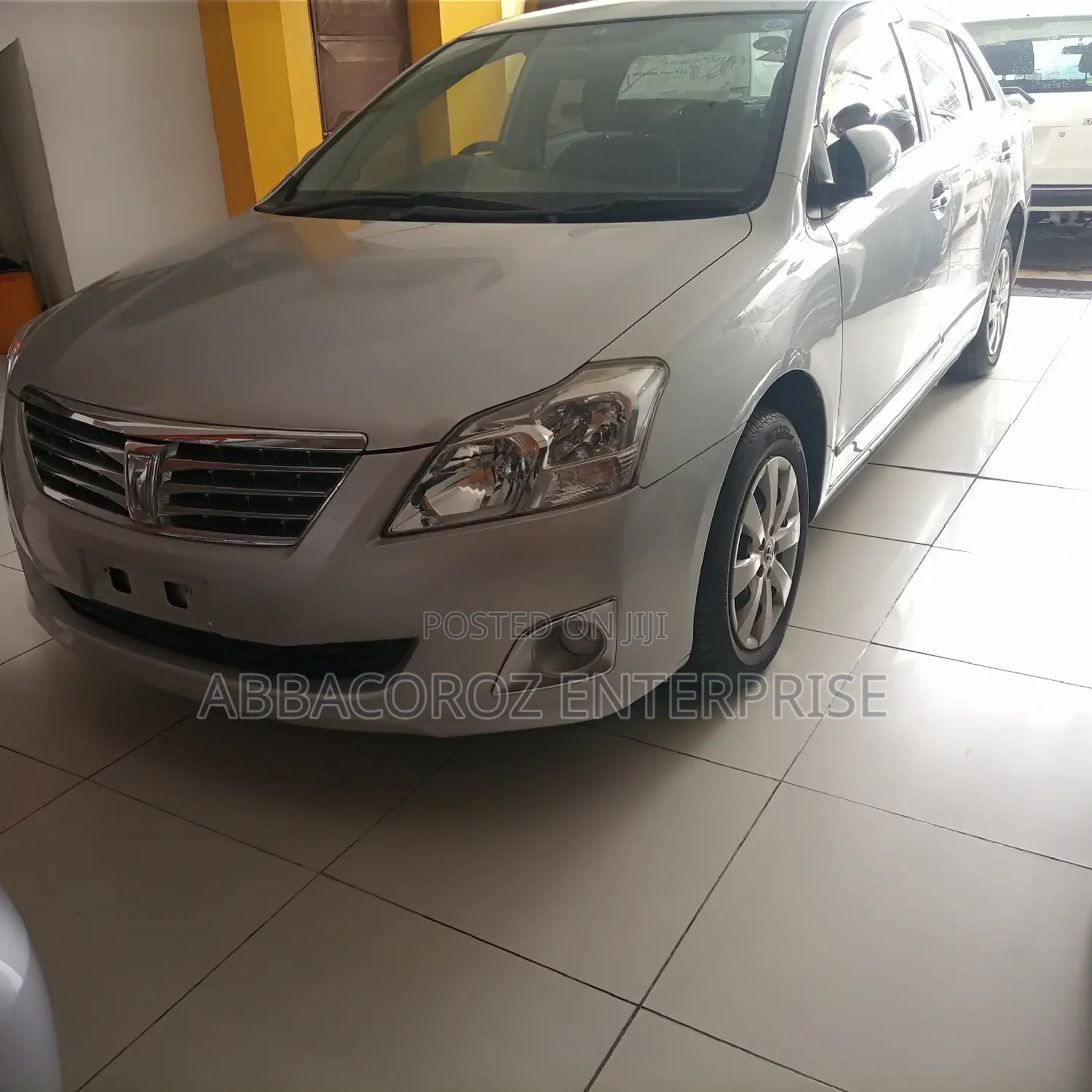 Toyota Premio 2014 Silver