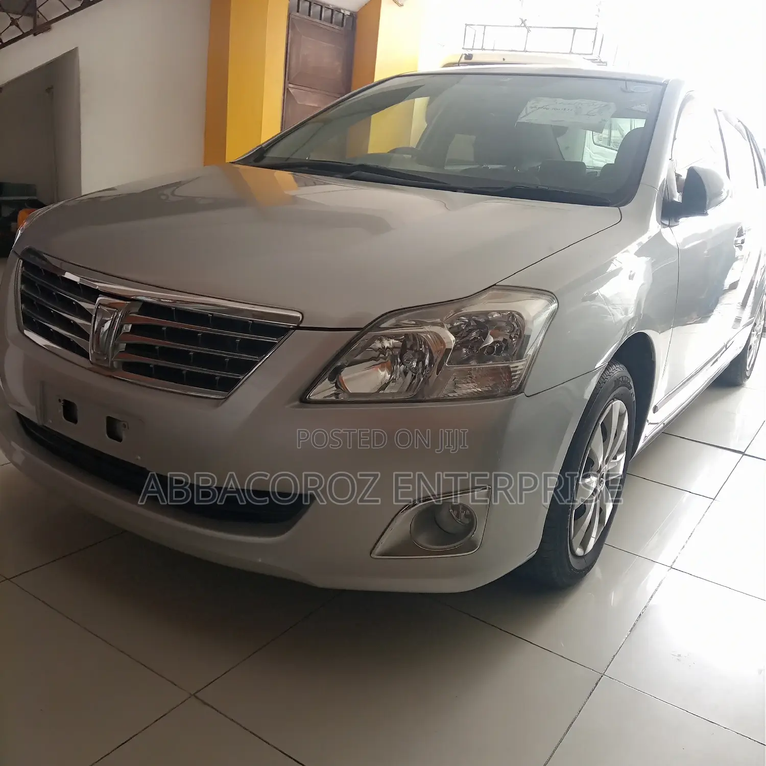Toyota Premio 2014 Silver