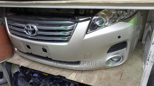 Toyota Vanguard 08 Nosecut