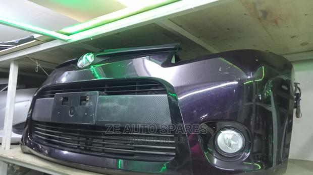 Toyota Sienta 2012 Nosecut