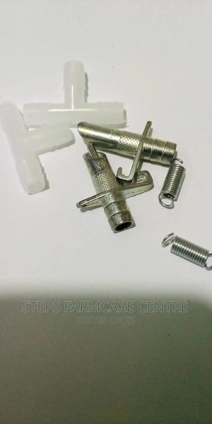 Rabbit Nipple Drinkers-10 Pcs - thumbnail 2