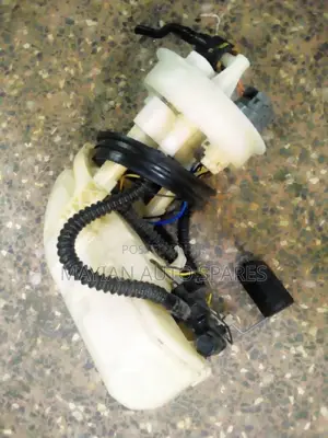 Fuel Pumps for Honda Airwave and Stream.