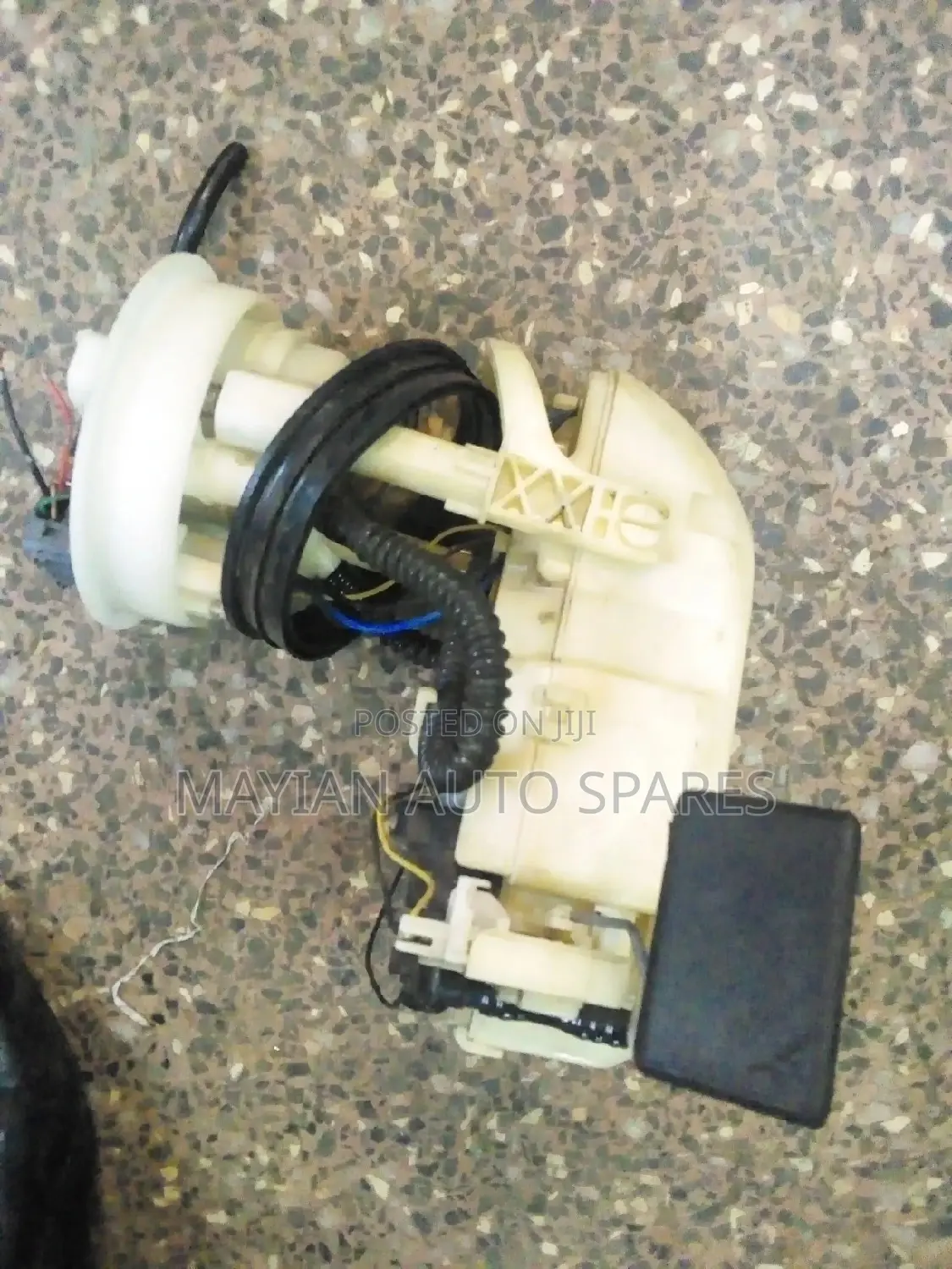 Fuel Pumps for Honda Airwave and Stream.