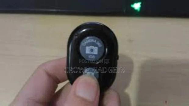 Selfie Bluetooth Remote Shutter Keychain - main view