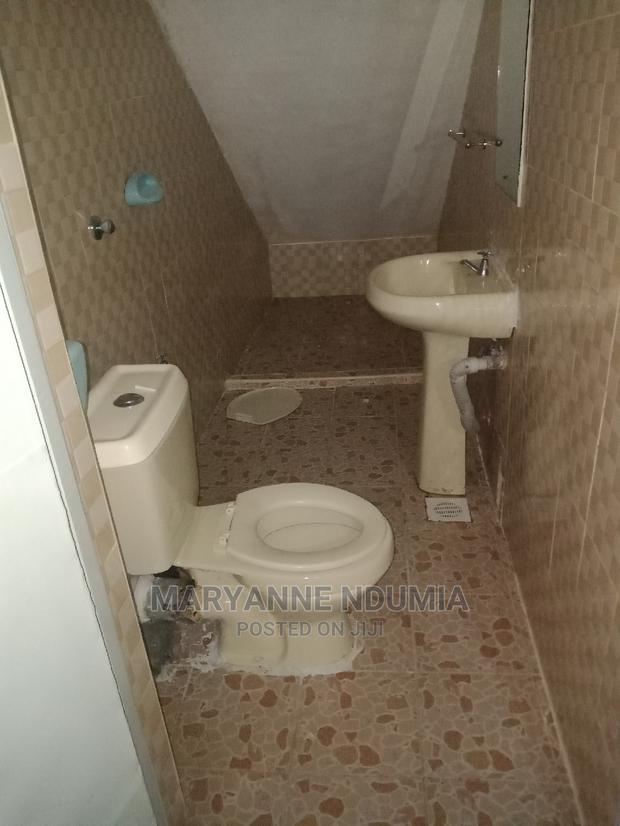 Three Bedrooms Master Ensuite South C - thumbnail 2