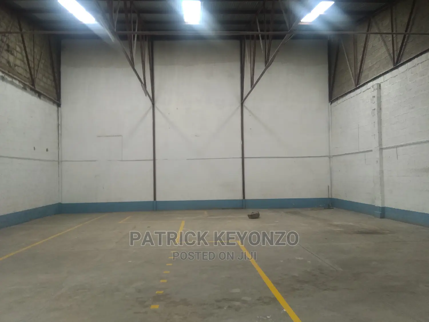 Spacious Godown to Let