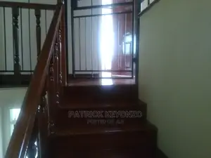 Amazing 4bedroomed Maisonette With Dsq to Let