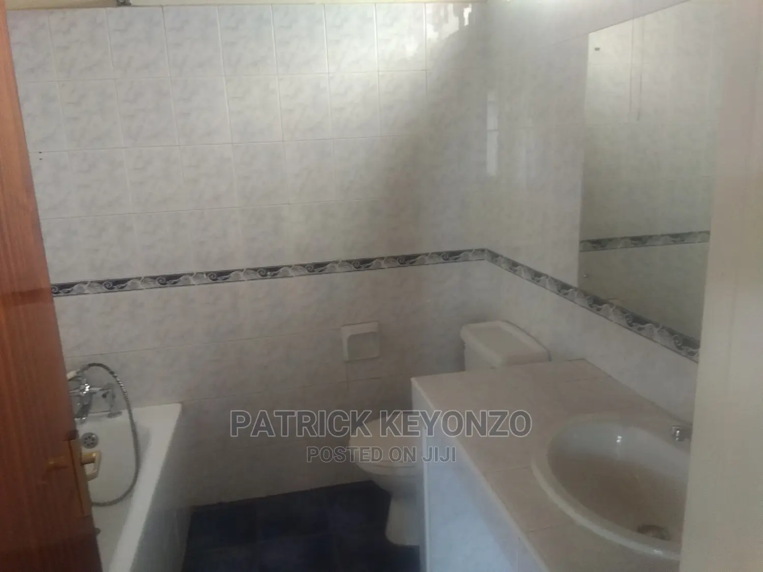 Amazing 4bedroomed Maisonette With Dsq to Let
