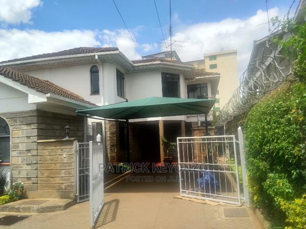 Amazing 4bedroomed Maisonette With Dsq to Let