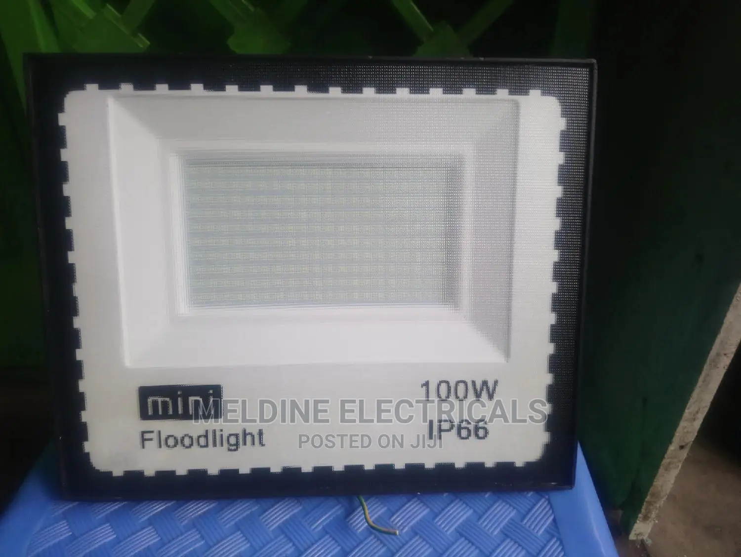 100watts Floodlight