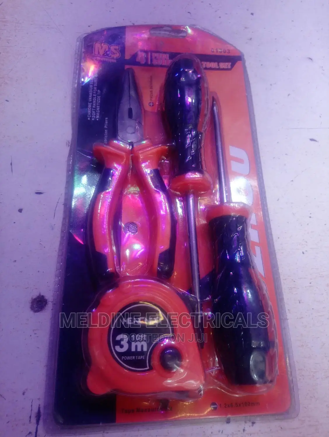 4 Piece Screws Tool