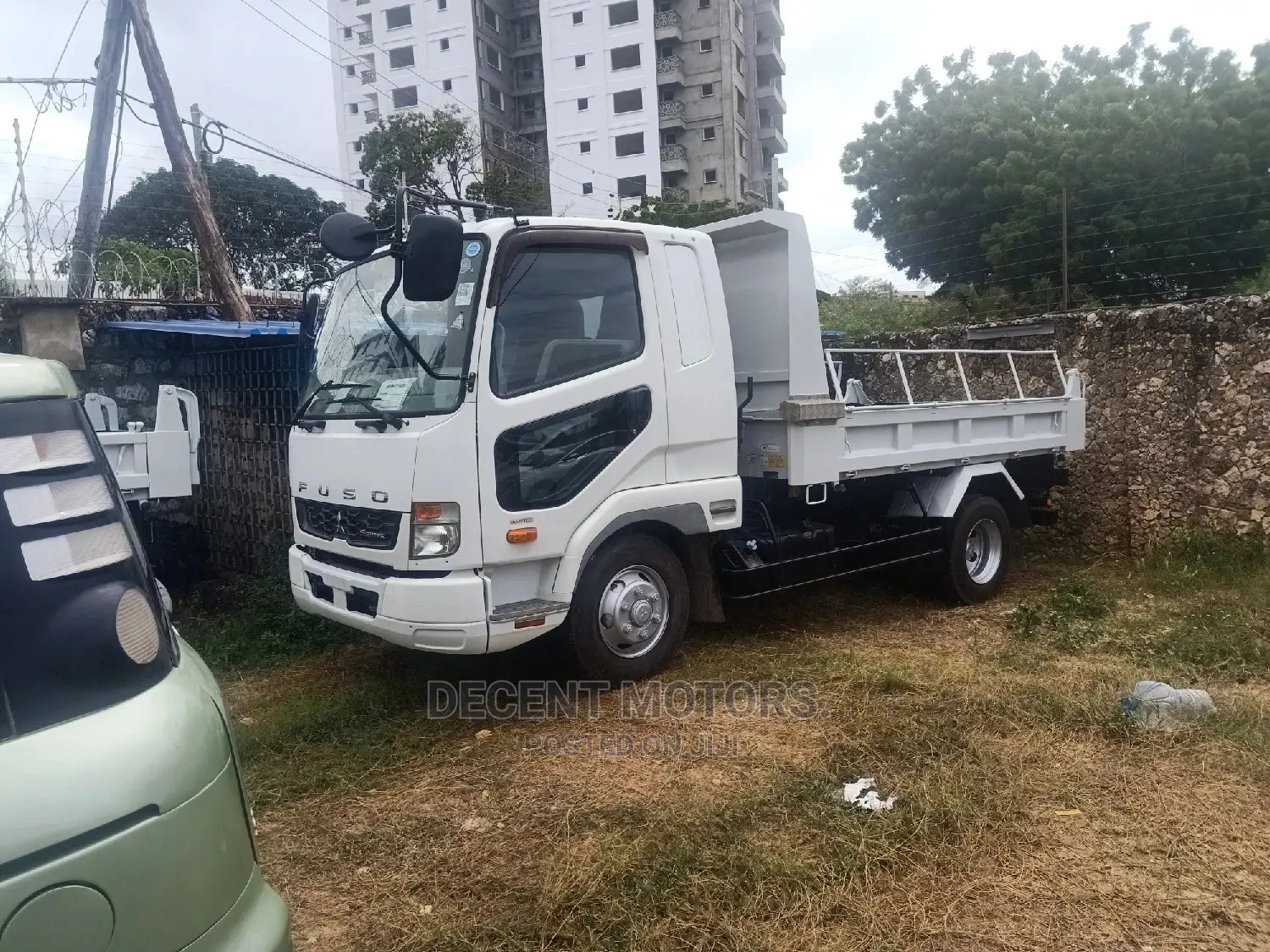 Mitsubishi Tipper