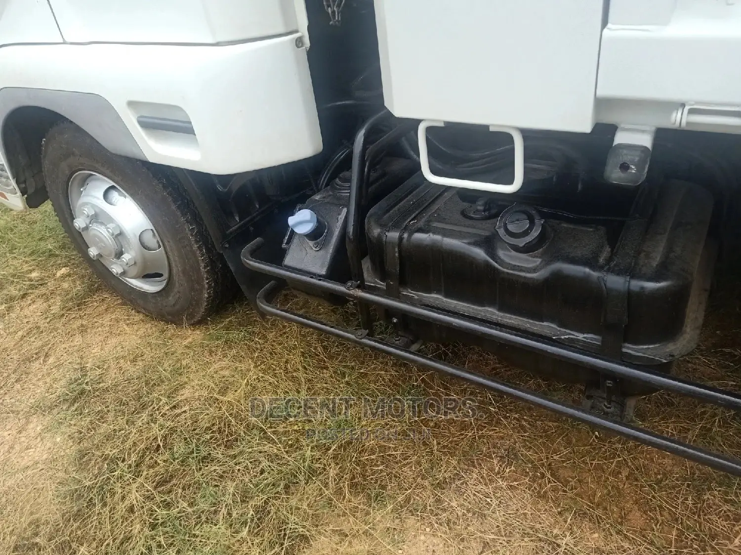 Mitsubishi Tipper