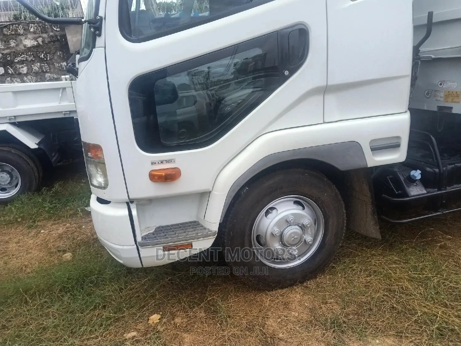 Mitsubishi Tipper