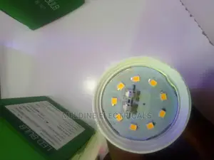 LED 7watt Warm White