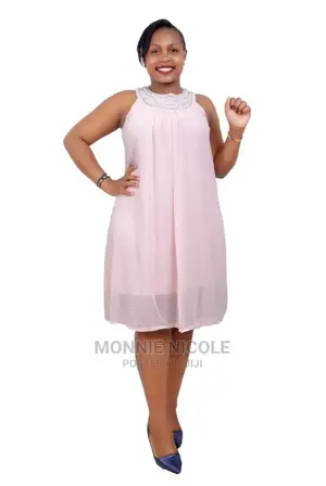Free Dress/Maternity Wear/Sleeveless Dress