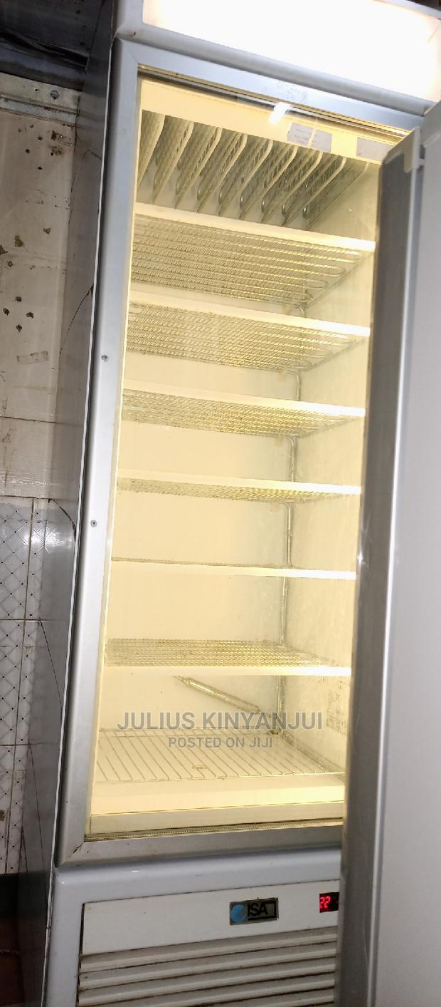 Upright Freezer - thumbnail 2