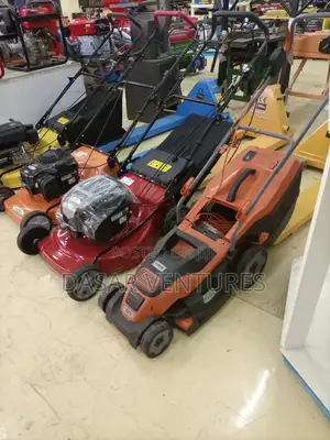 Lawn Mower Machine Petrol Type