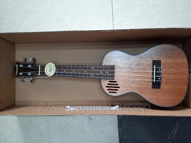 Dream Maker Ukulele Guitar - thumbnail 4