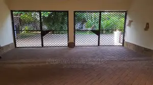 4bdrm Bungalow in Kikambala for sale