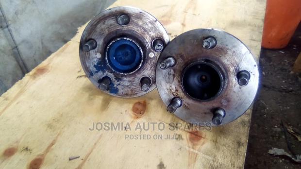 Hubs and Discs - thumbnail 6