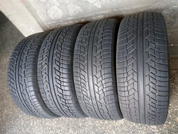 Good in Condition Second Hand Tire Sizes 235/55r19.