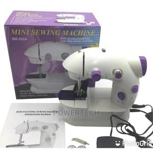 Mini Sewing Machine - thumbnail 2