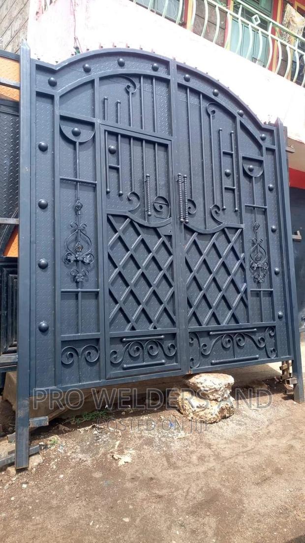 Gates Fabrication - thumbnail 4