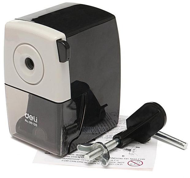 Deli Desk Sharpener Rotary Pencil Sharpener 8mm