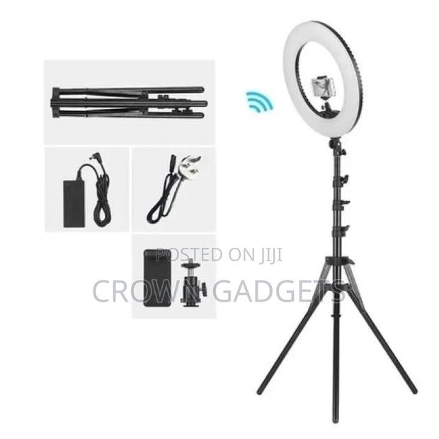 HQ-18 LED Ring Light - main view