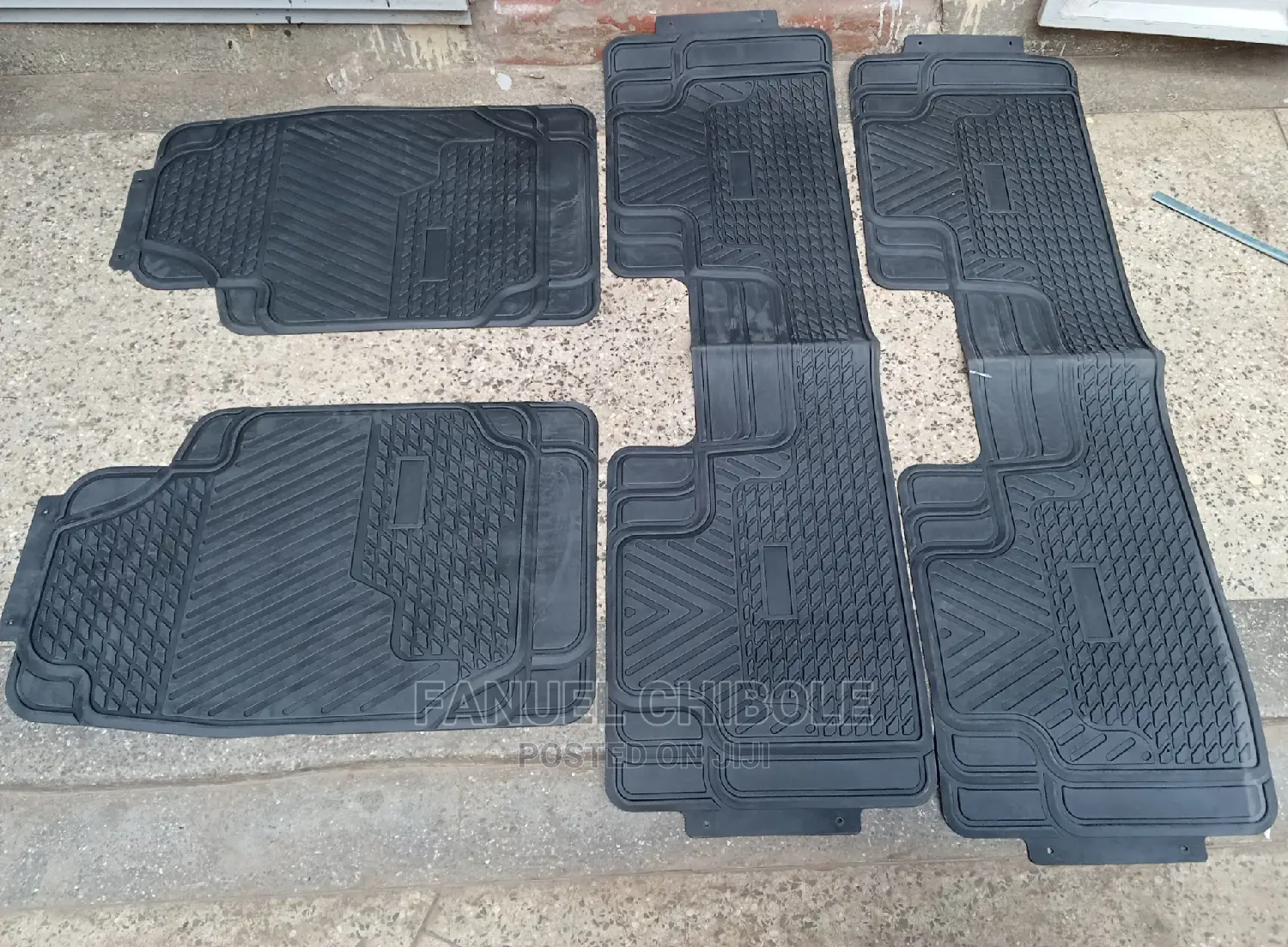 New 7-Seater Conjoined Car Black Floor Mats