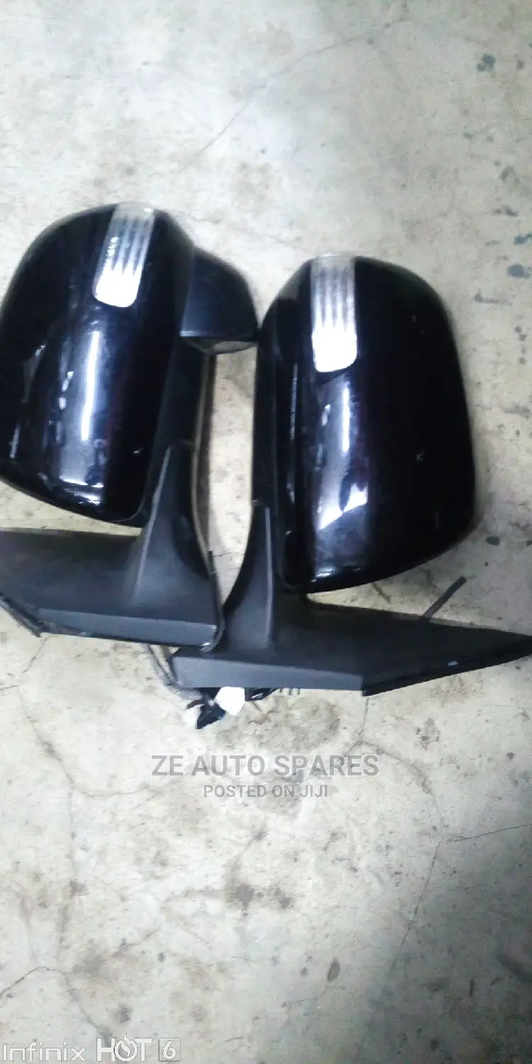 Van Guard Side Mirrors