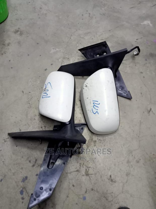 Toyota Wish 2005 Side Mirrors