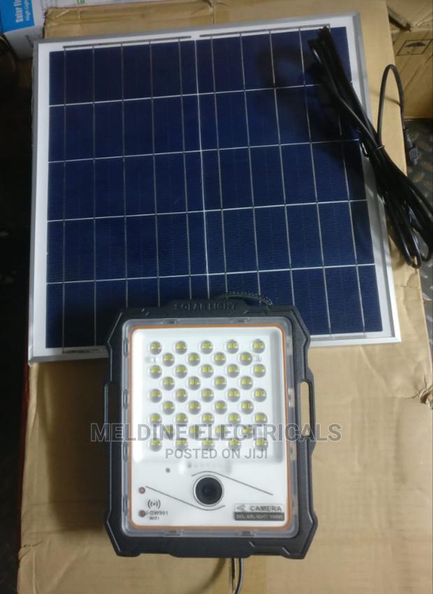 Solar Floodlight With Camera - thumbnail 2