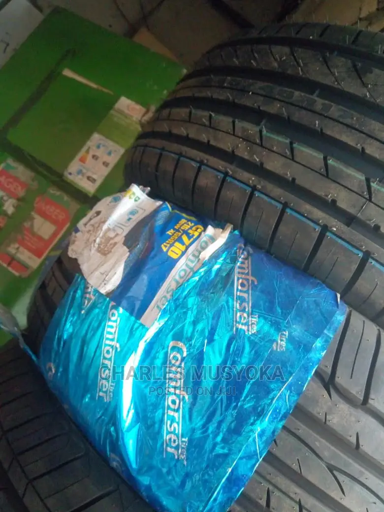 215/55 R 17 Comforser Tyres